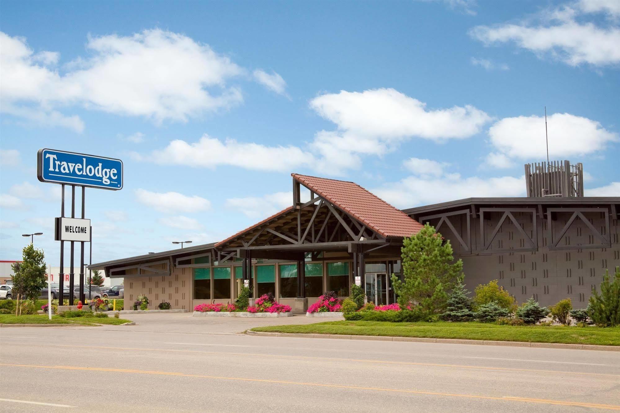 Travelodge By Wyndham Prince Albert Zewnętrze zdjęcie