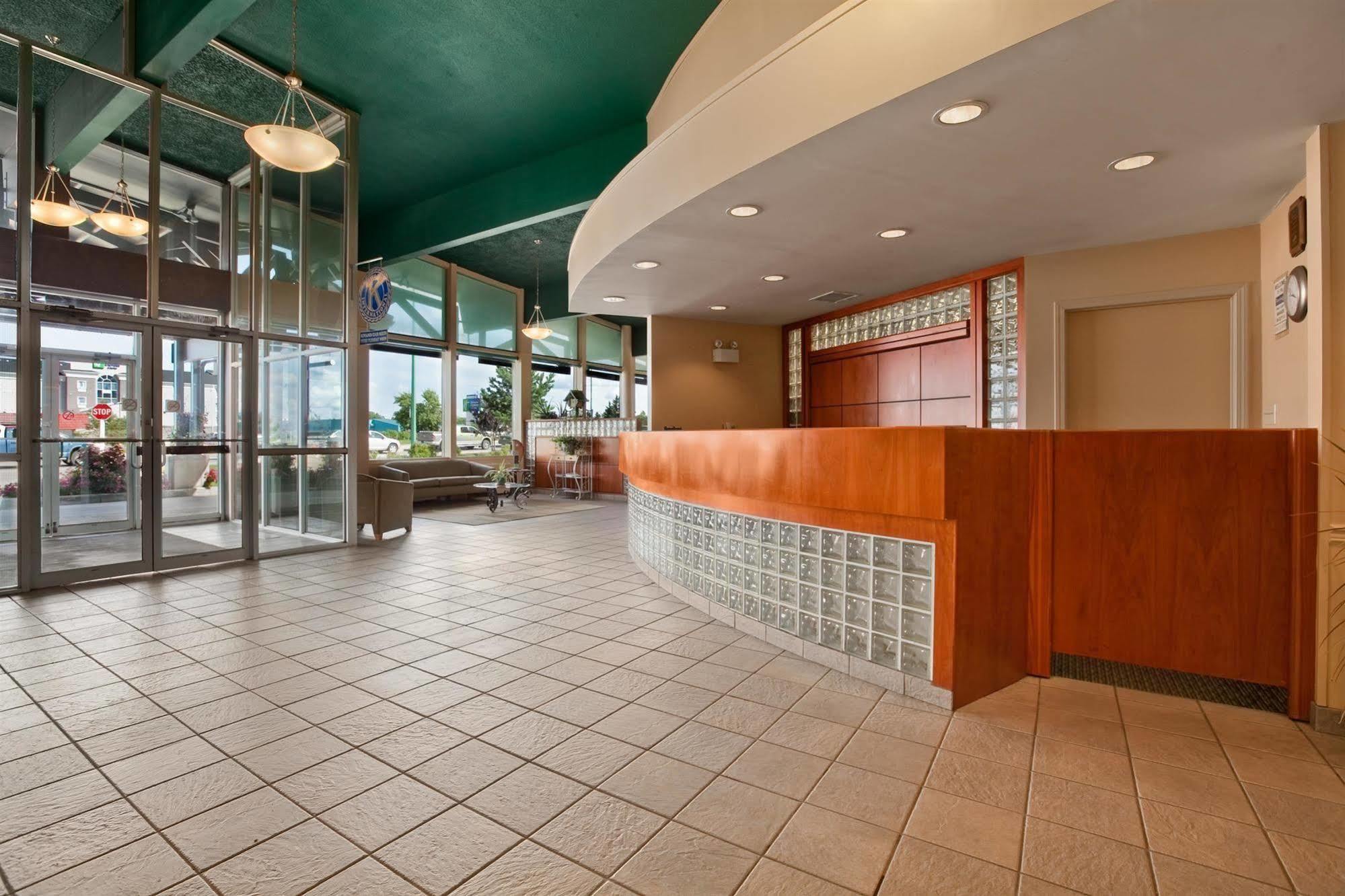 Travelodge By Wyndham Prince Albert Zewnętrze zdjęcie